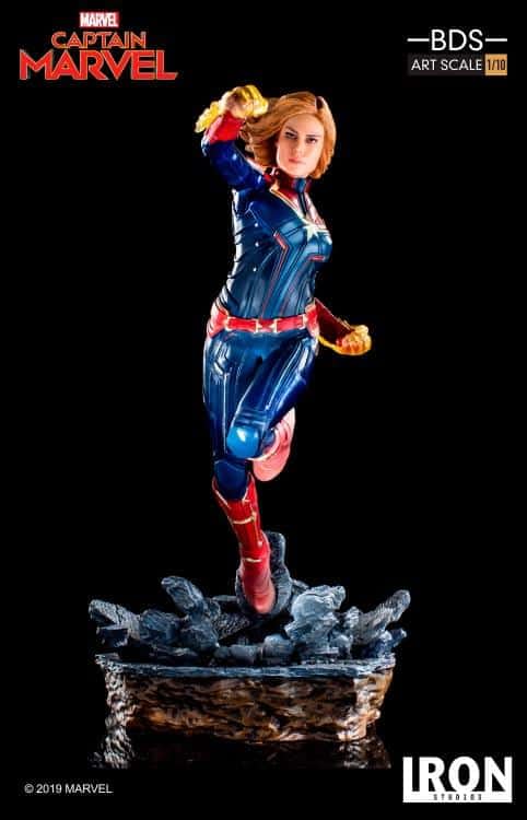 Captain Marvel Iron Studios Statue 4