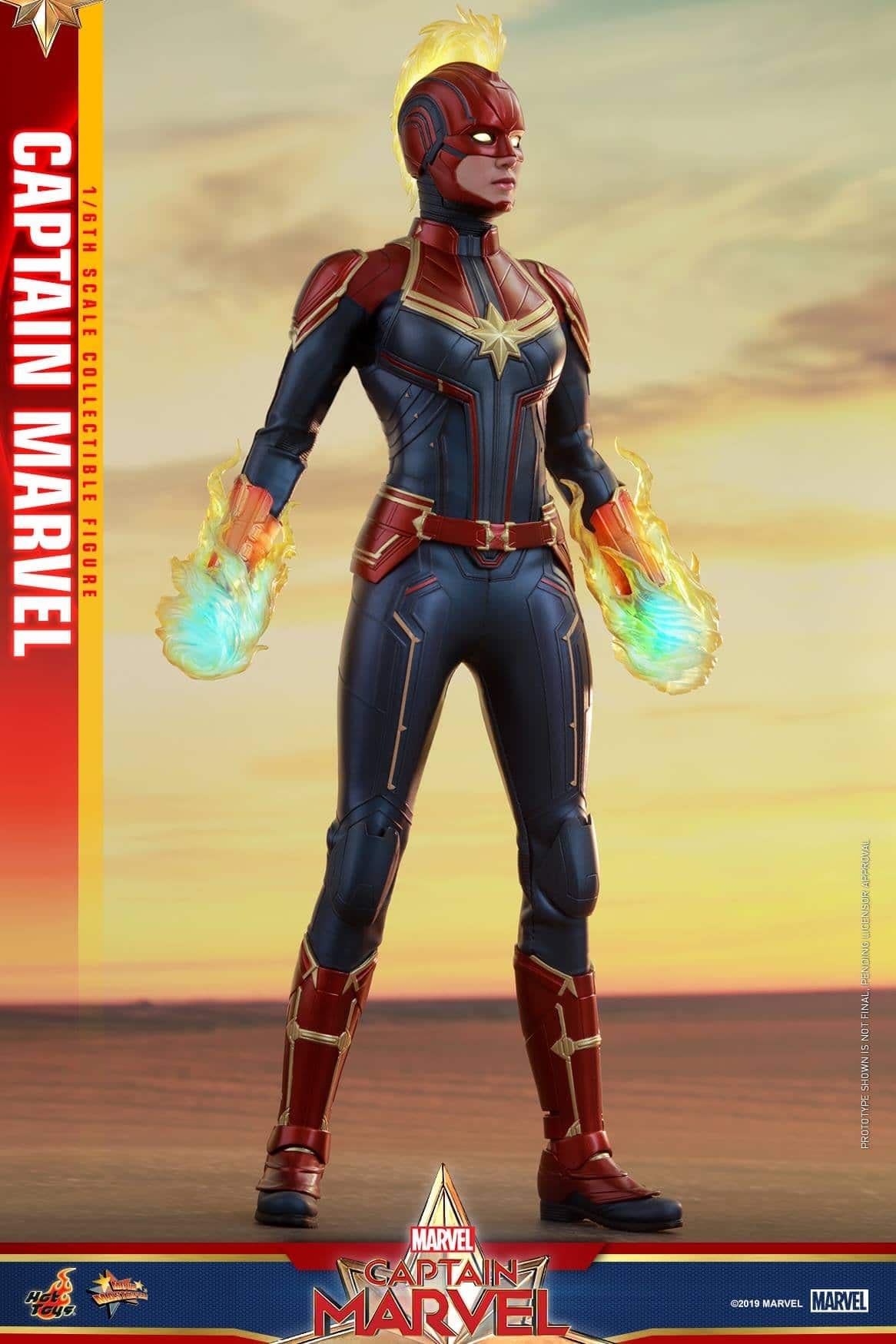 Hot Toys Captain Marvel 11