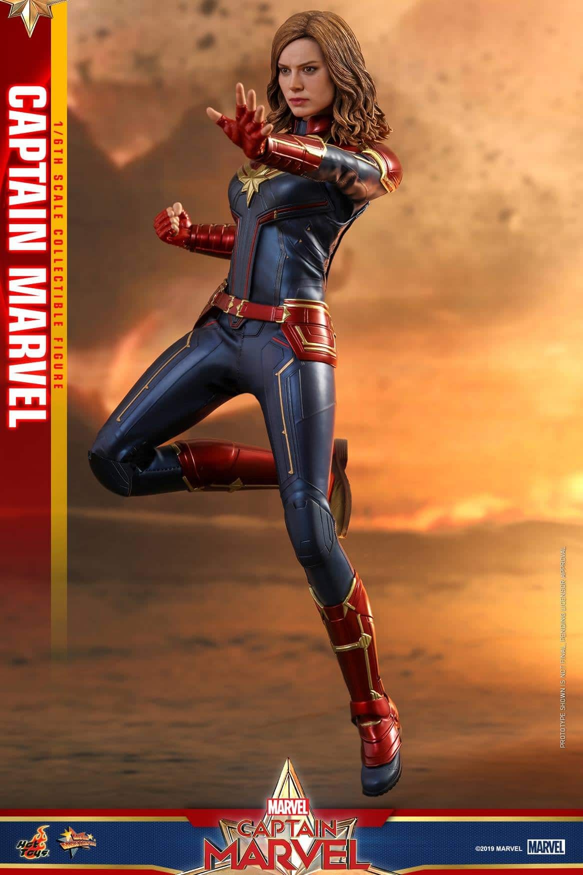 Hot Toys Captain Marvel 4