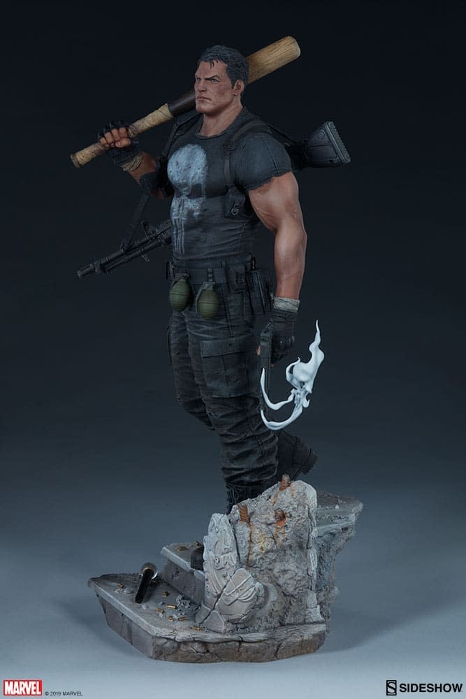 Sideshow Collectibles Punisher Premium Format Figure 16