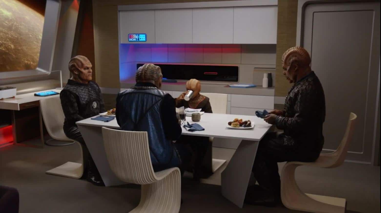 The Orville - Chad L. Coleman, Peter Macon, Kevin Daniels s02e07 - 1