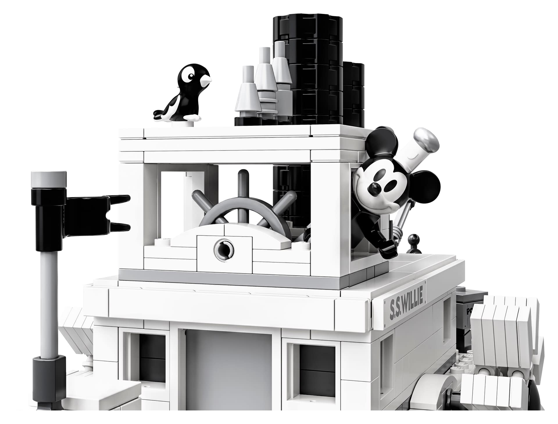 LEGO Ideas Steamboat Willie Mickey and Minnie Mouse Set 6