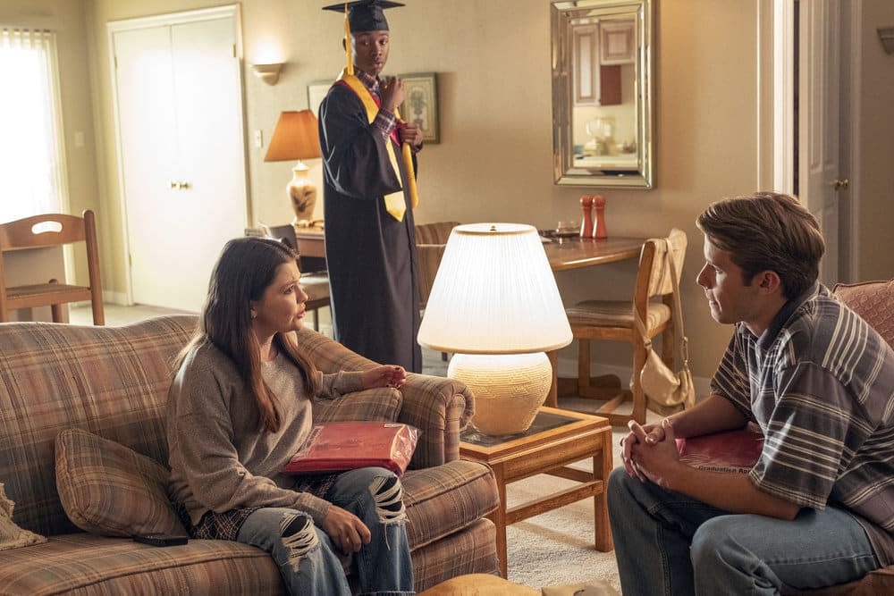 'This Is Us' Season 3, Episode 14 'The Graduates': How Long Can Kevin Hide His Secret? [PREVIEW]