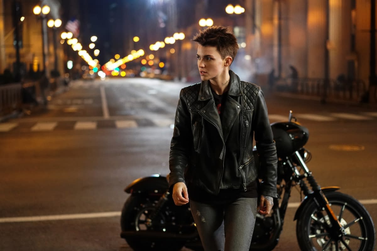 'Batwoman' Preview: Ruby Rose's Kate Kane Looks to Find Her Own Way [TRAILER, CLIP]