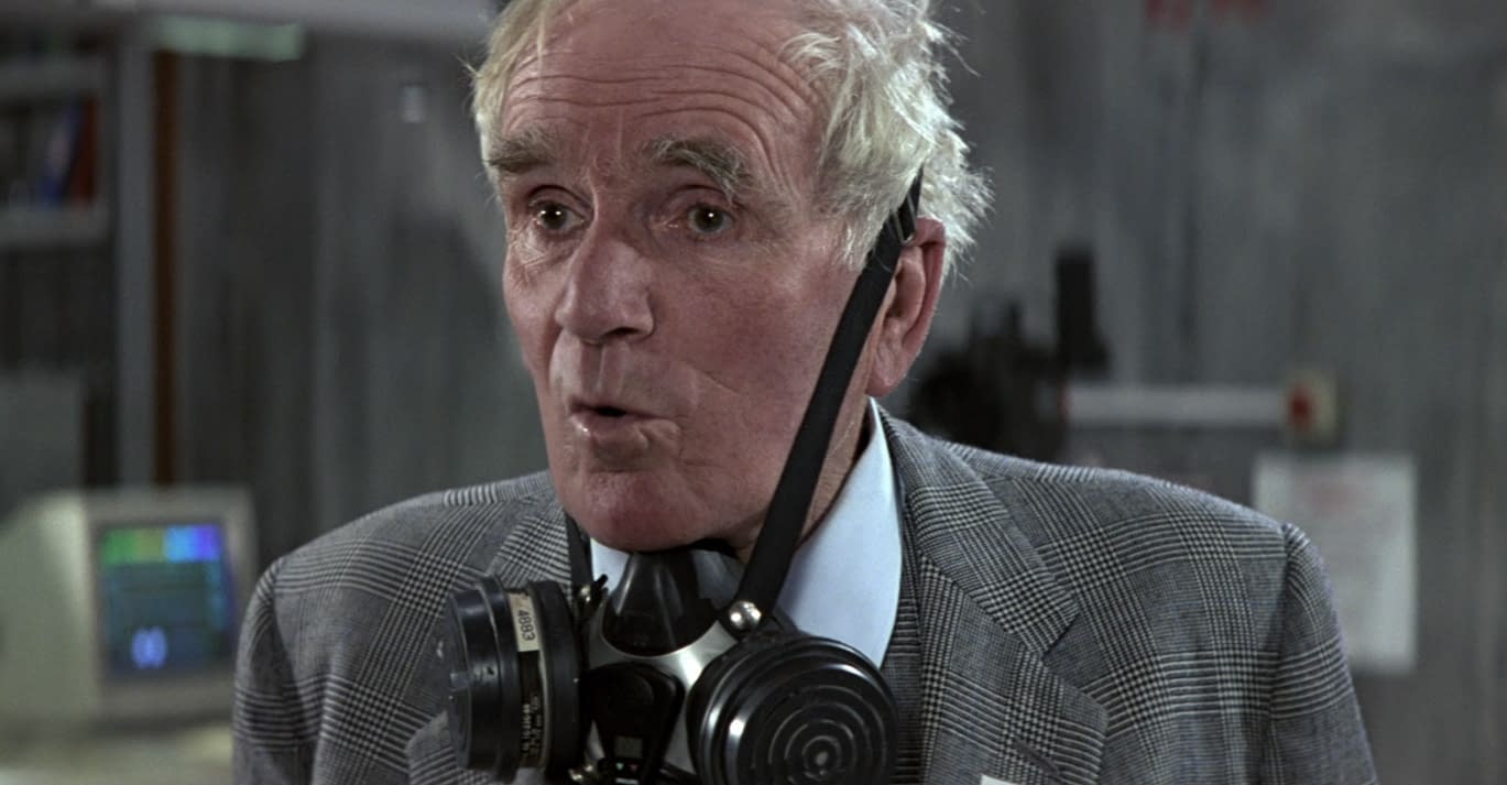 Desmond Llewelyn