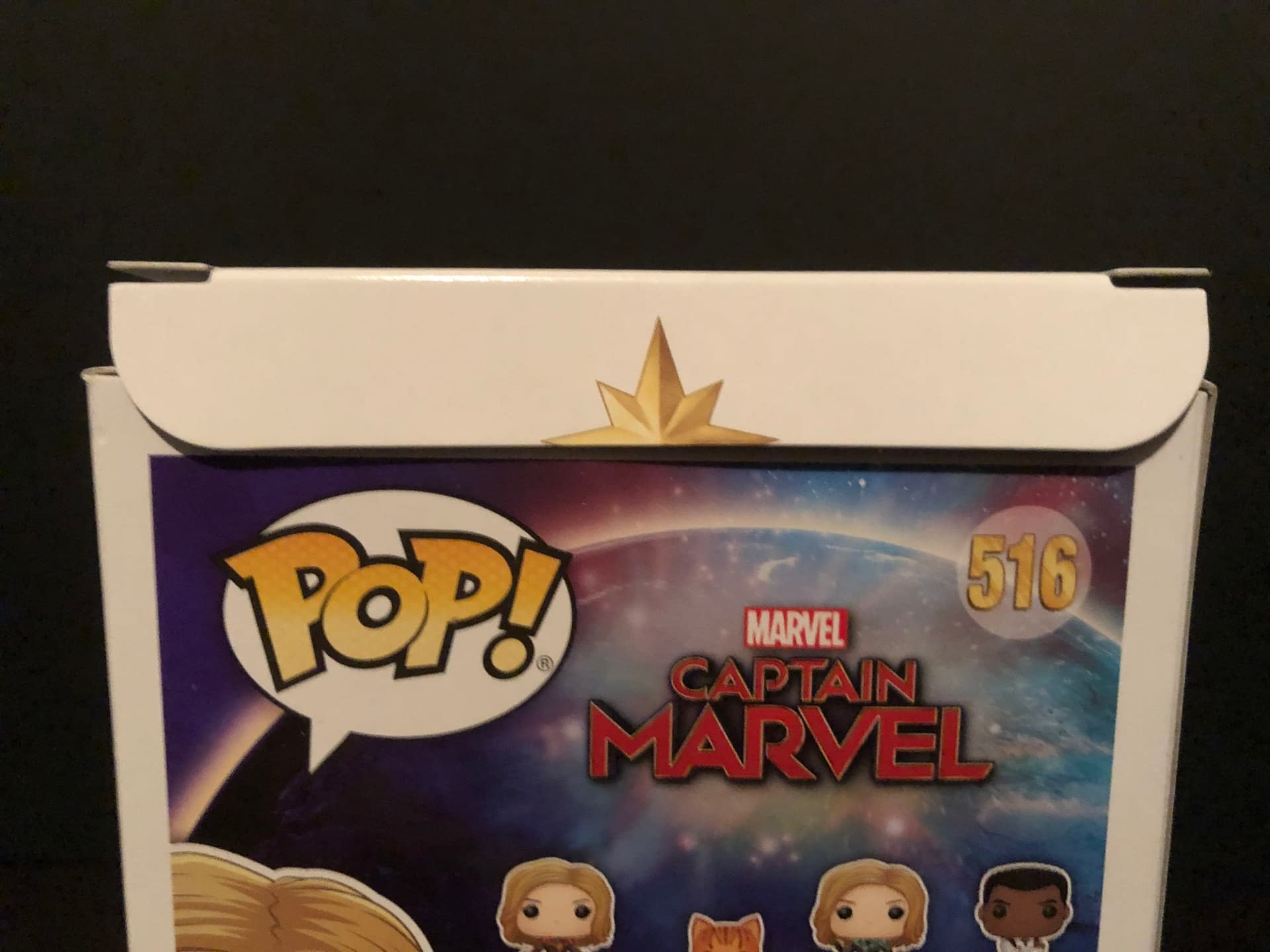 Let's go Cosmic with Captain Marvel's Neon Suit Funko Pop! [Review] 