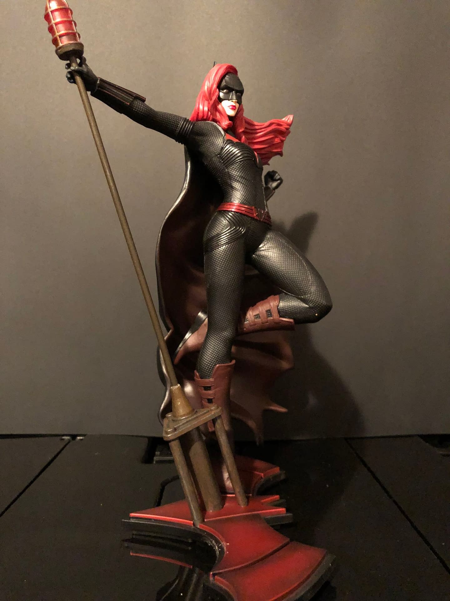 Batwoman is Here Just in Time for the Crisis [Review]