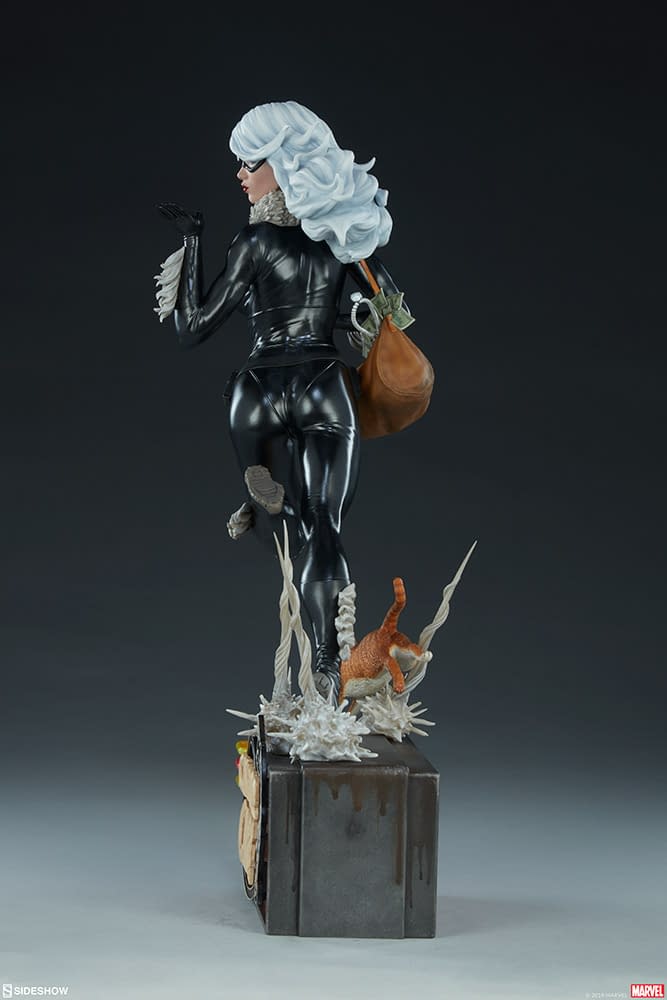 Black Cat is Stealing Our Hearts with New Sideshow Collectibles Statue
