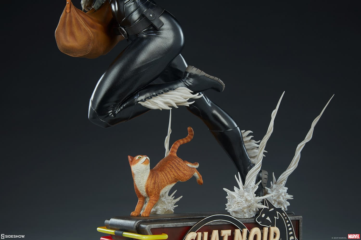 Black Cat is Stealing Our Hearts with New Sideshow Collectibles Statue