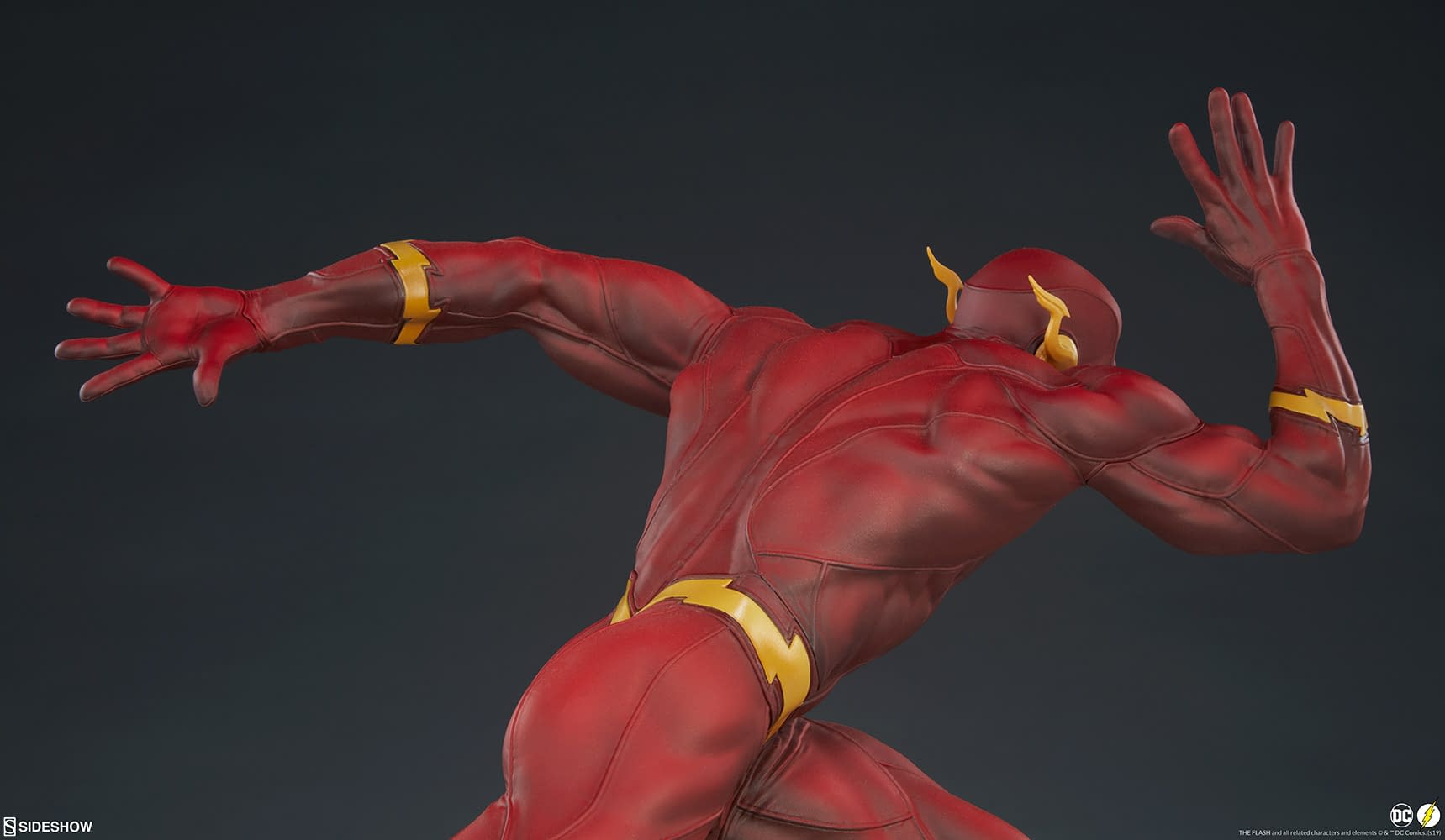 The Flash Races to Our Shelves with New Sideshow Collectibles Statue 
