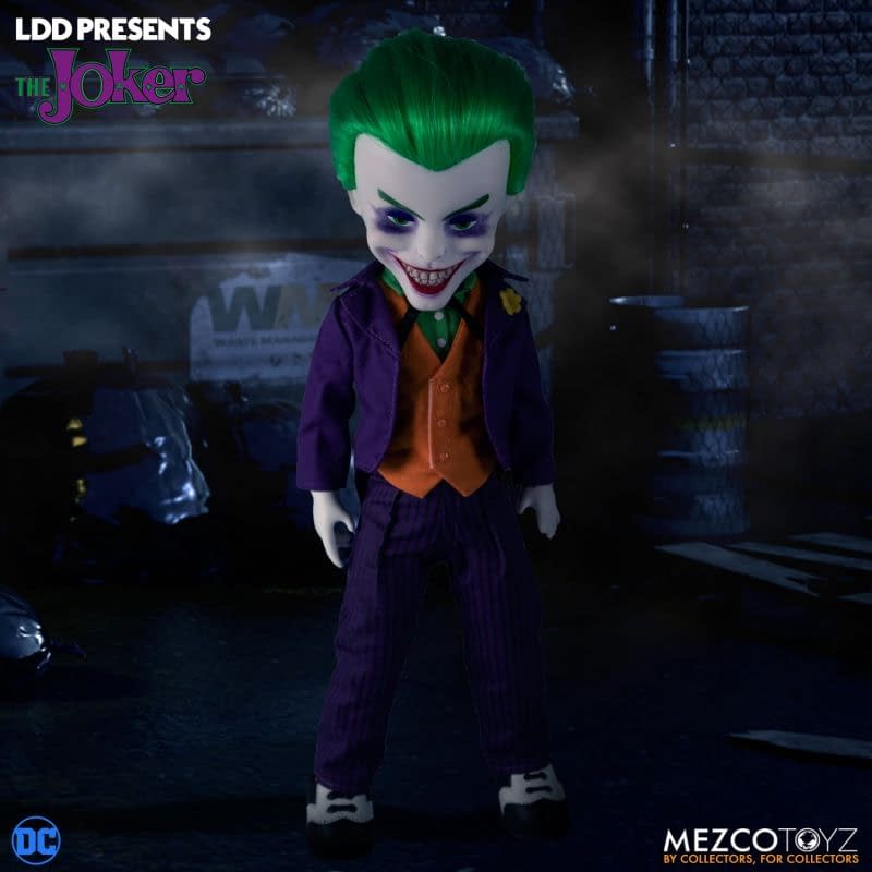 Joker Makes His Arrival in Gotham with New LDD from Mezco