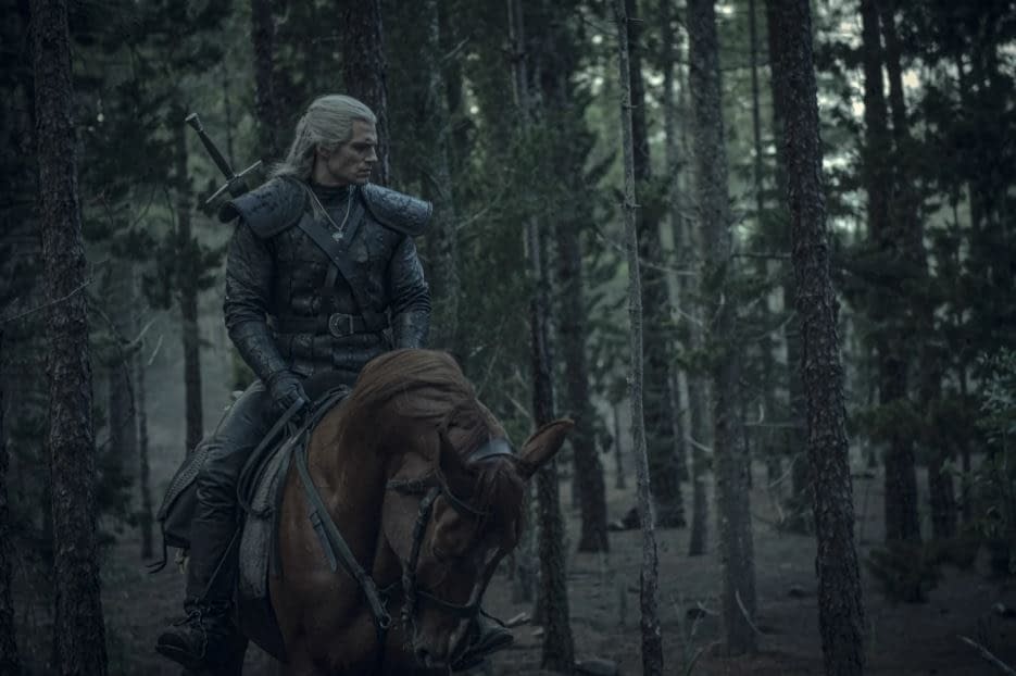 "The Witcher": Henry Cavill's Geralt Rocks "Pre-Morning Coffee Face" in New Netflix Images [PREVIEW]