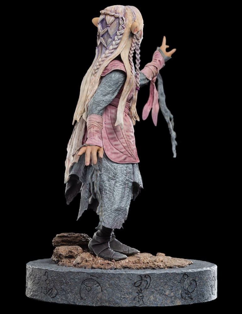 "Dark Crystal: Age of Resistance" Gets a Statue from Weta Workshop