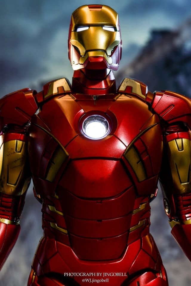 Hot Toys Celebrates Their 500th Creation with Iron Man Mark VII