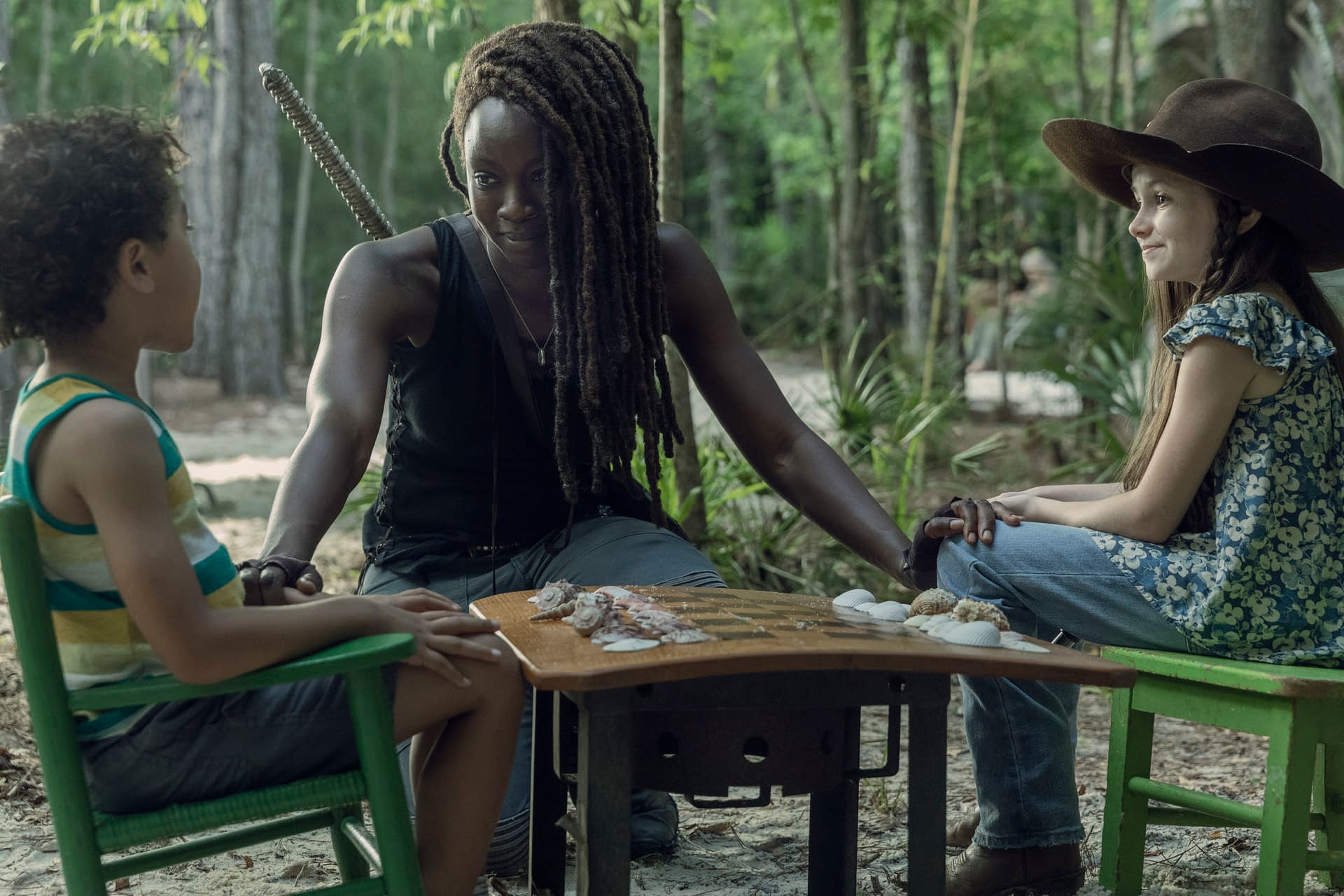 "The Walking Dead" Season 10: Michonne Shines a Light on Things [PREVIEW]