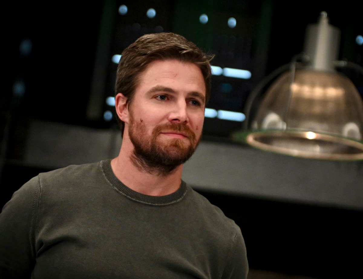 "Heels": Stephen Amell Wants To Be Part of Our Daily IG Lives &#8211; Starting Today!