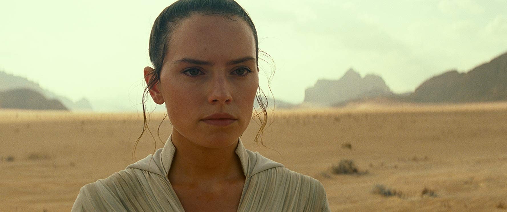 "Star Wars": Daisy Ridley Says Filming "The Rise of Skywalker" was "the Best"