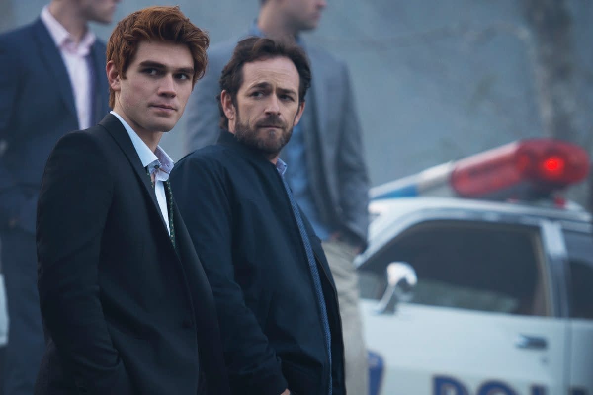 "Riverdale" &#8211; 5 Moments Luke Perry's Fred Andrews Proved He Was the Best Ever