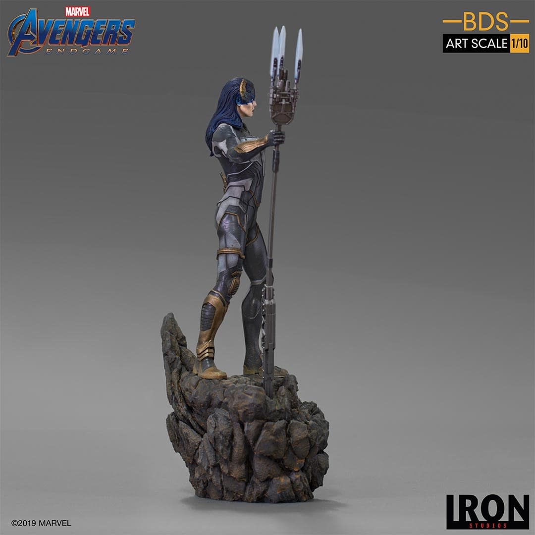 Proxima Midnight Prepares for War in New Iron Studios Statue