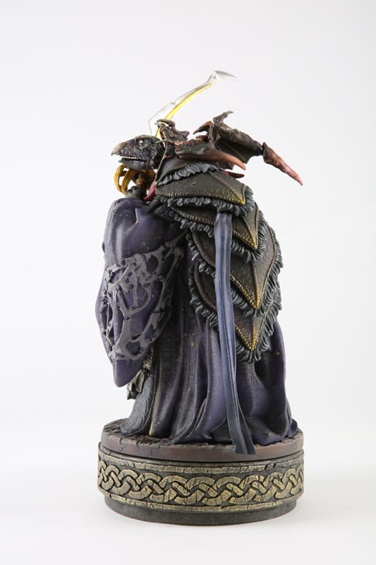 "Dark Crystal" The Garthim Master Returns with Chronicle Collectibles
