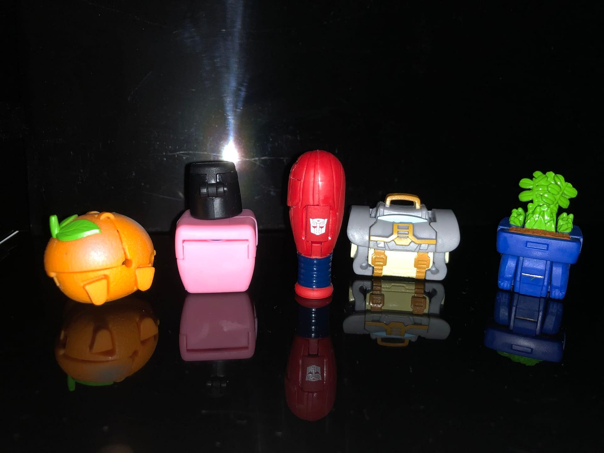 It's Transfomers BotBot Mania Thanks to Hasbro [Review]