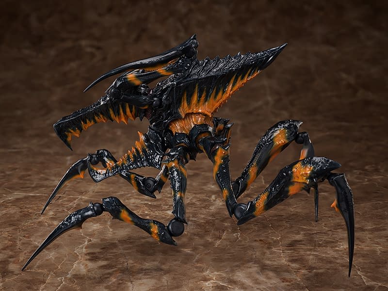 "Starship Troopers" Bugs Come to Life with Good Smile Company 