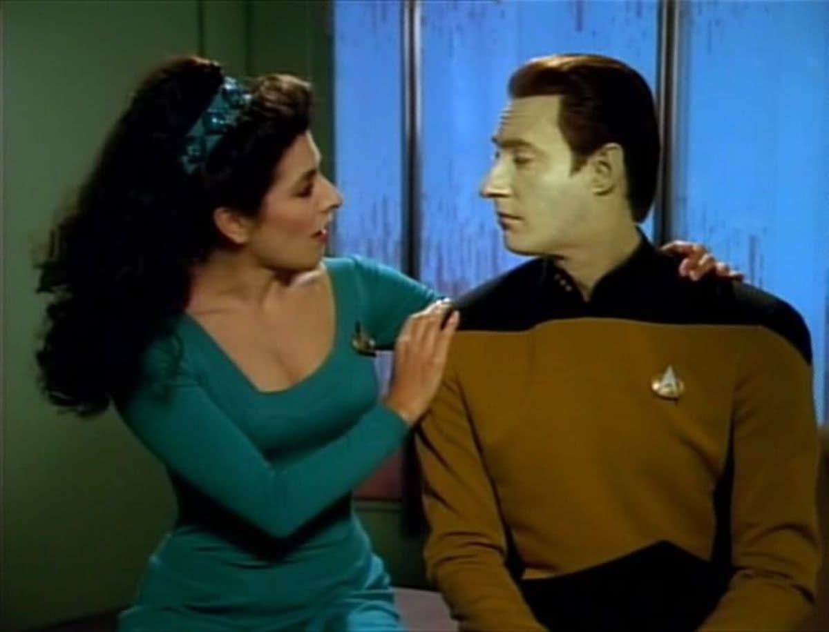 "Star Trek: Picard": Marina Sirtis, Brent Spiner Talk "TNG" Reunion, Chemistry
