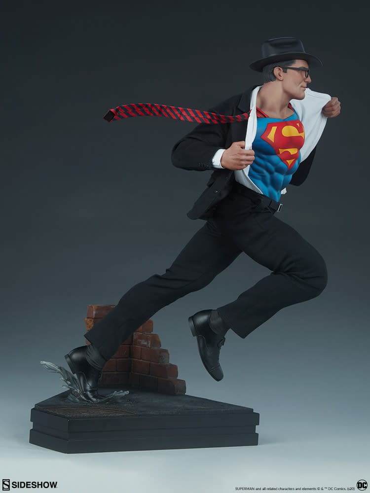 Superman Statue Pre-Orders Finally Go Live From Sideshow Collectibles 