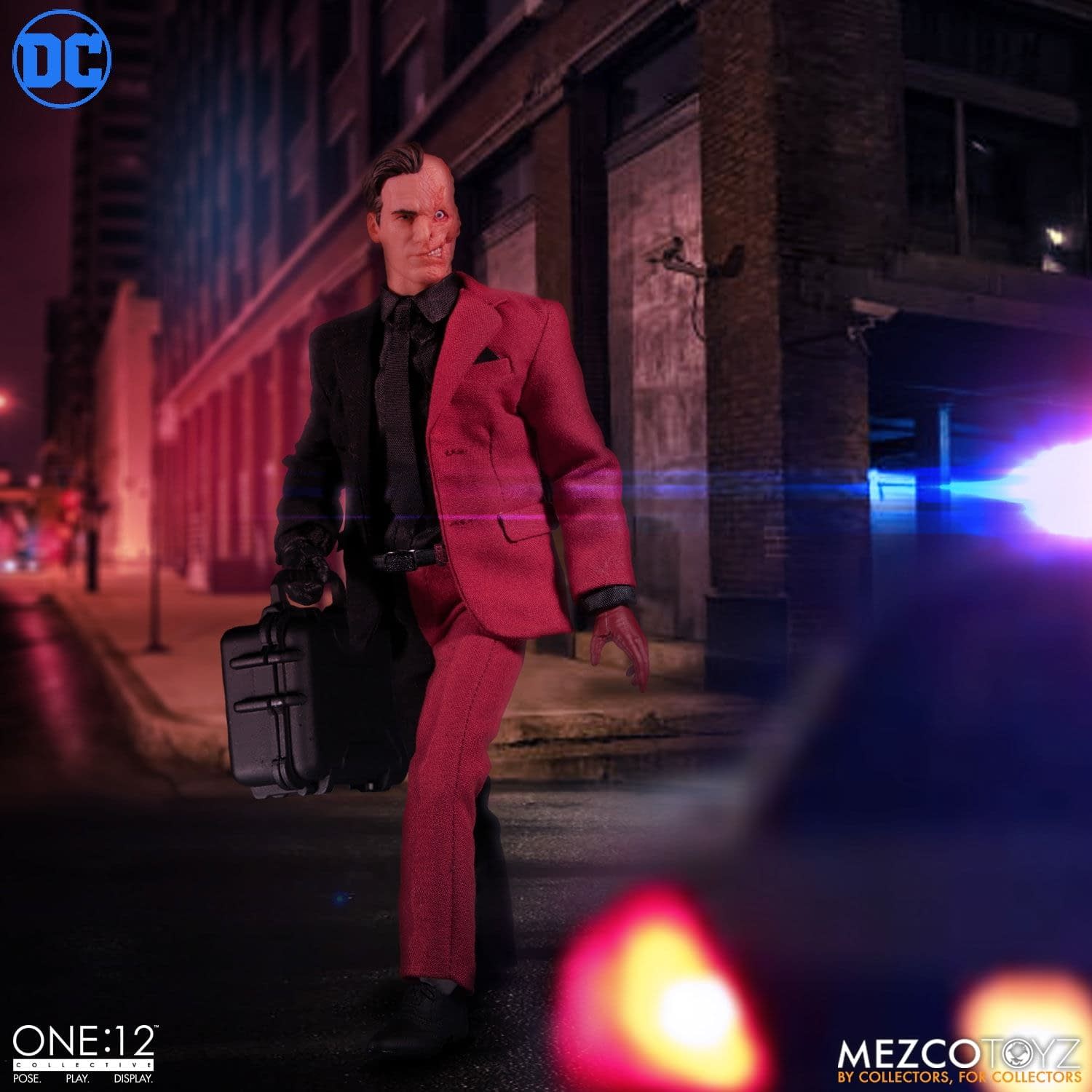 Two-Face Tries His Luck With New Mezco Toys One:12 Figure