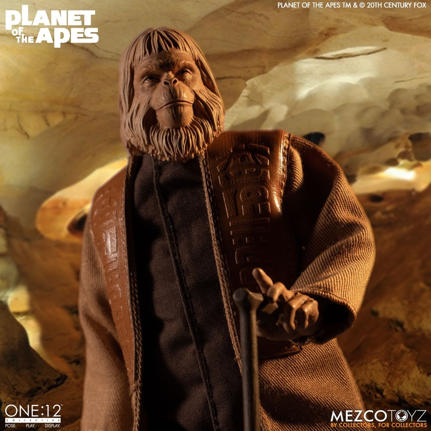 "Planet of the Apes" (1968) Dr. Zaius Arrives at Mezco Toyz 