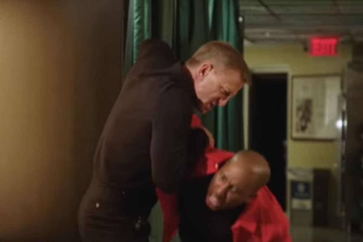 "Saturday Night Live": Daniel Craig's Awkward Bond-Related Promo