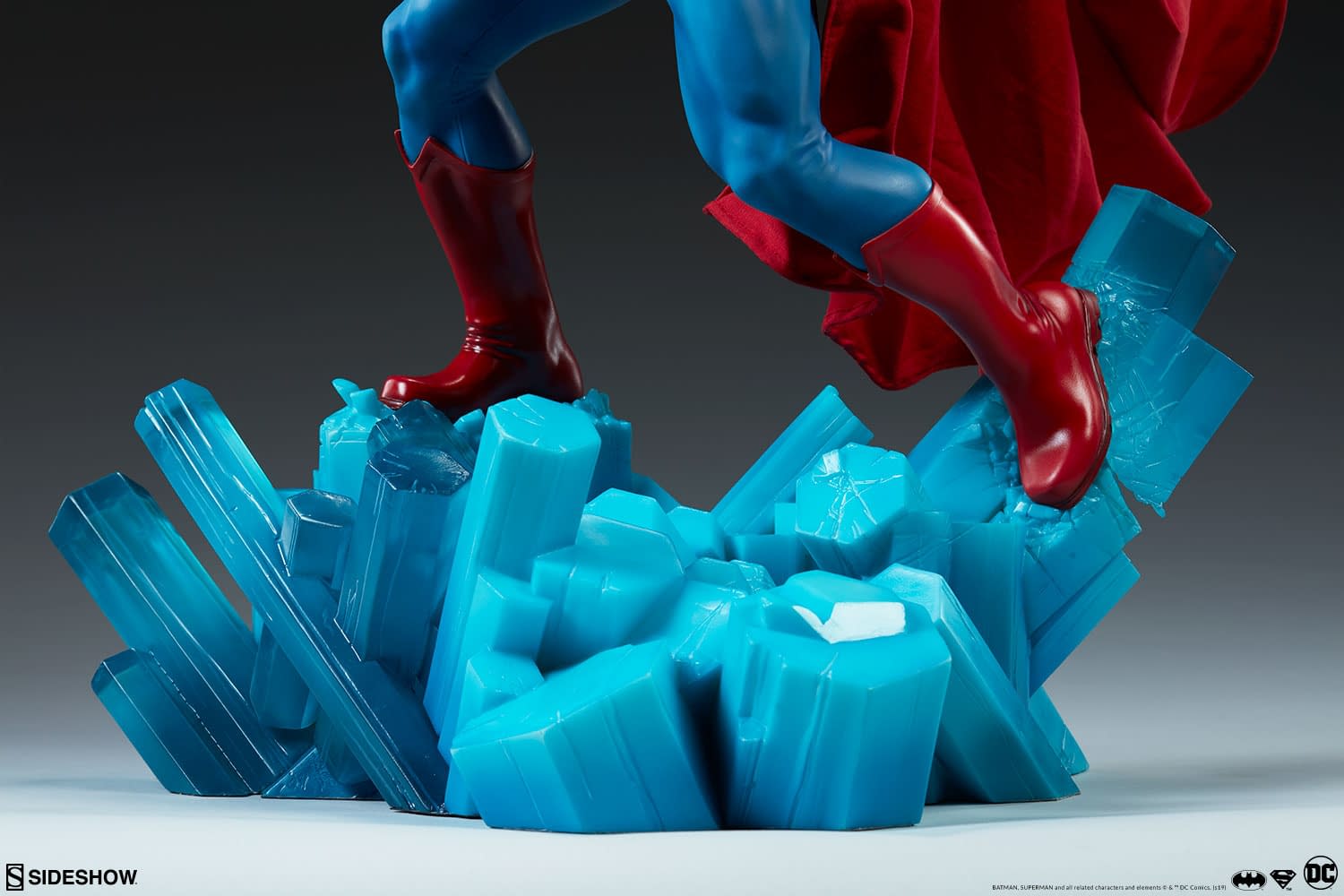 batman-vs-superman_dc-comics_gallery_5cd2019a8db1e