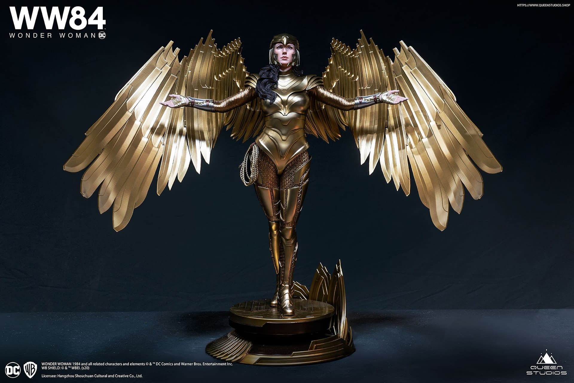 Wonder Woman Gets Hot Toys Figure With Golden Armor & Majestic Wings