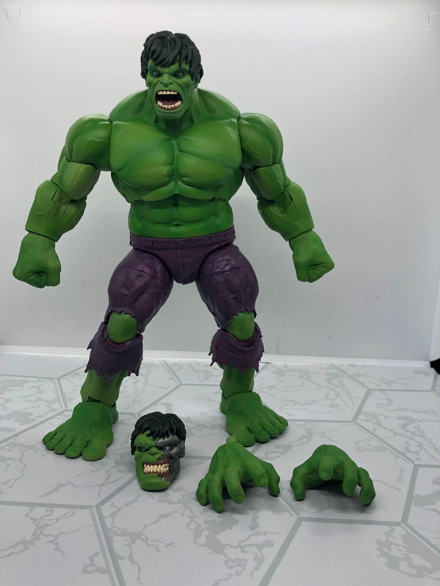 REPERE GEEK - figurine hulk immortal af marvel select