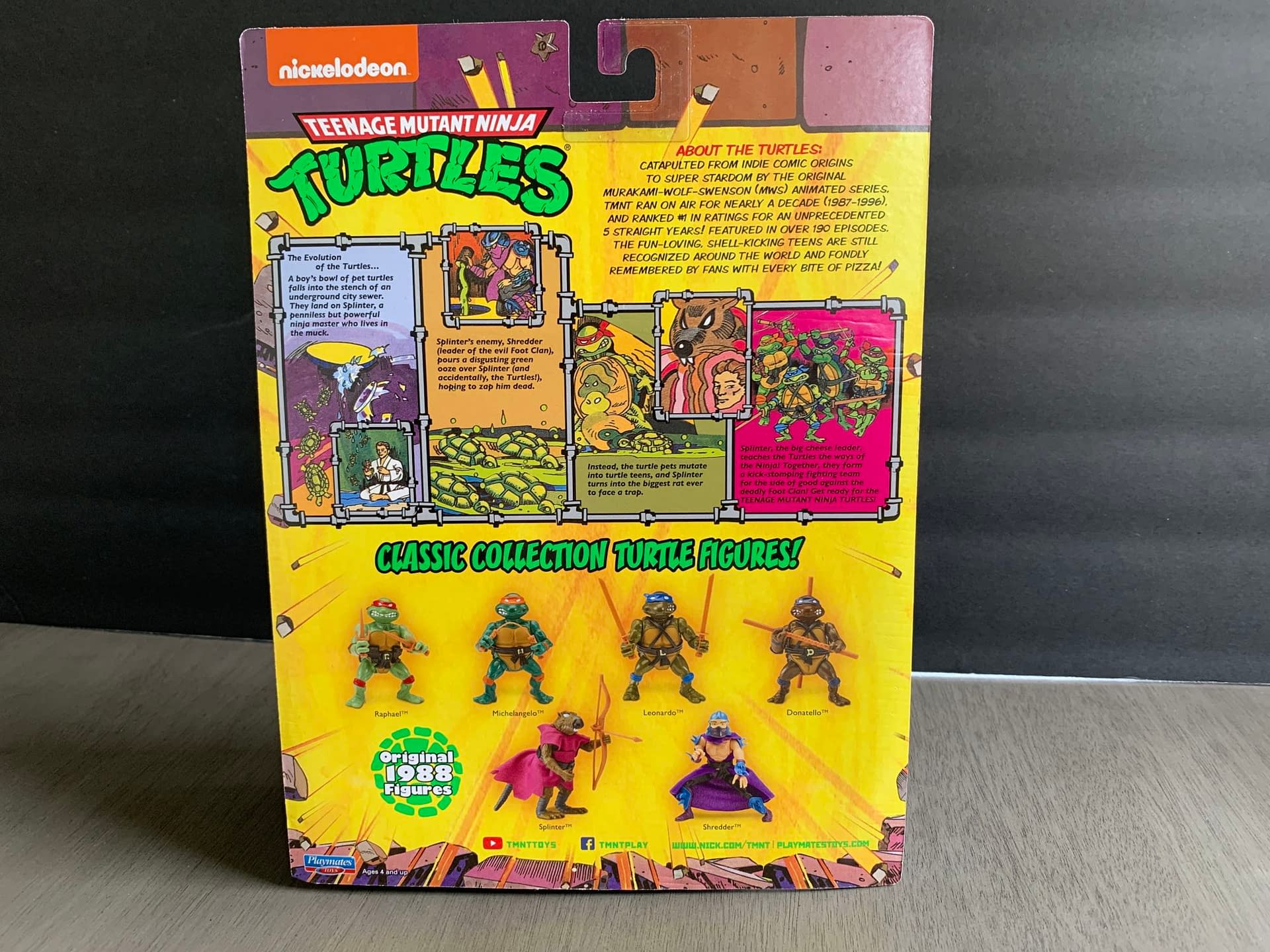 TMNT Sewer Lair Retro Figure Box Set Delights Fans Old & New