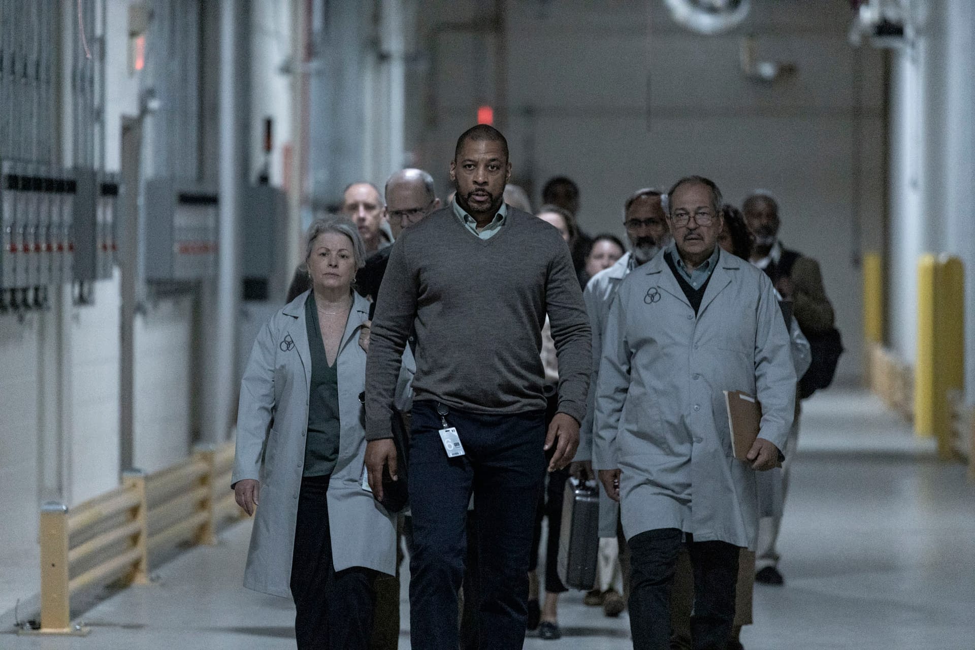 The Walking Dead World Beyond Season 2 E08 Preview Lines Crossed