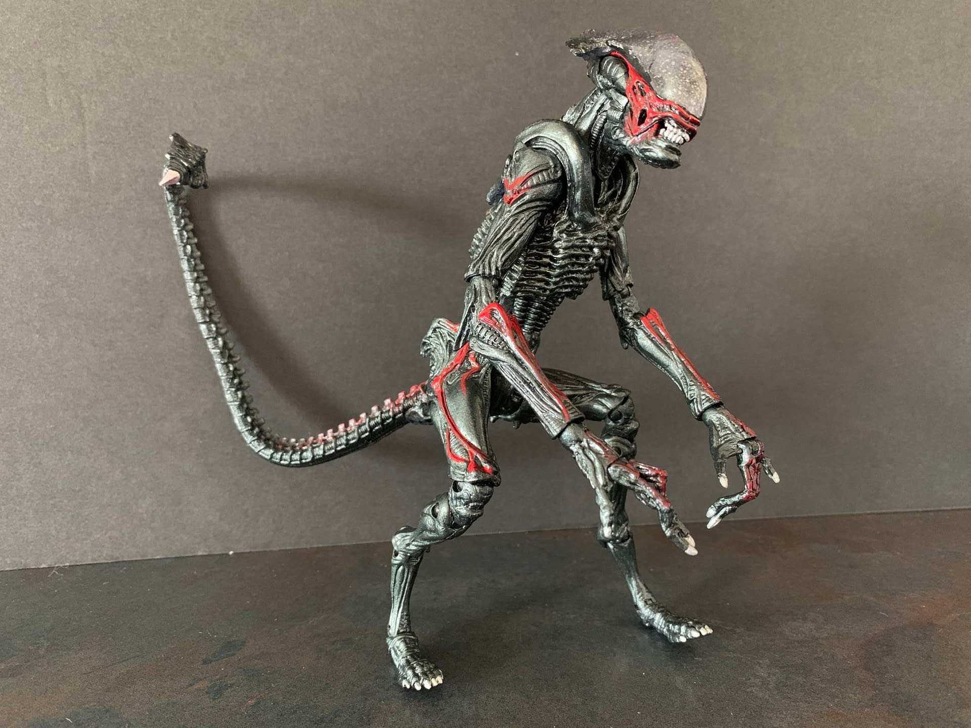 NECA Alien Night Cougar Figure Impresses Yet Again