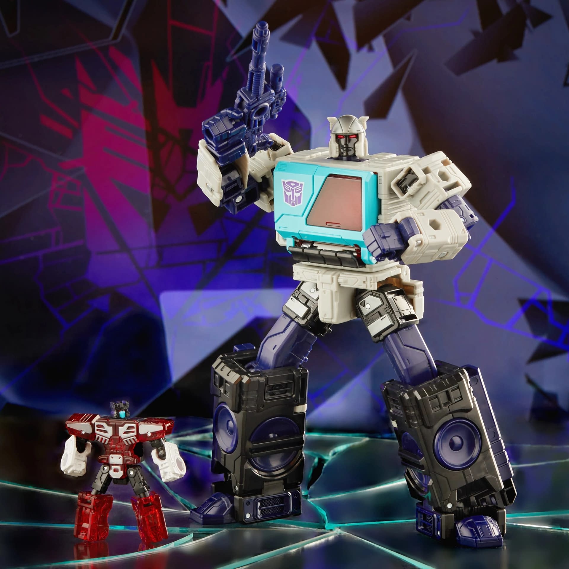 Hasbro Reveals Transformers Shattered Glass Autobot Blaster