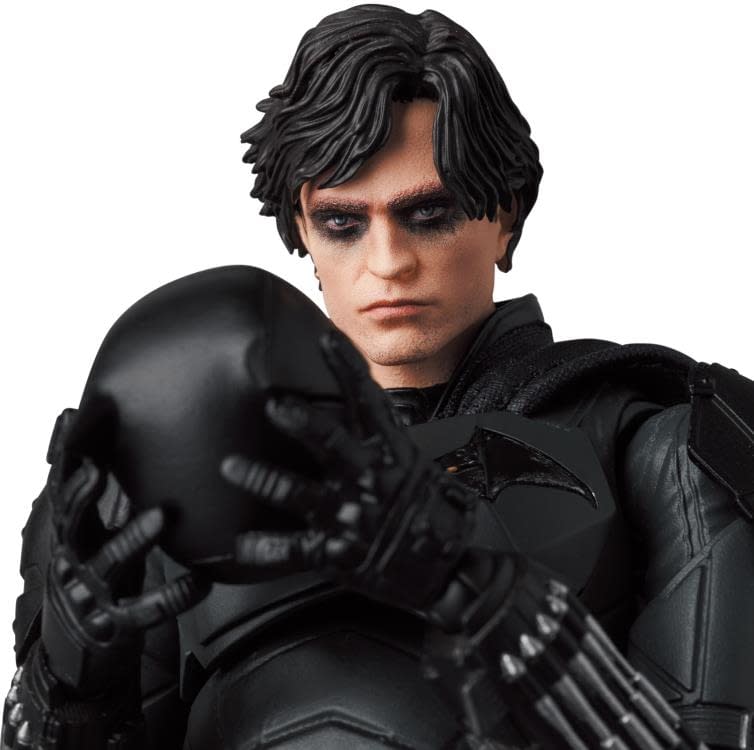 The Batman is Back as Medicom Debut Their Newest MAFEX Figure 