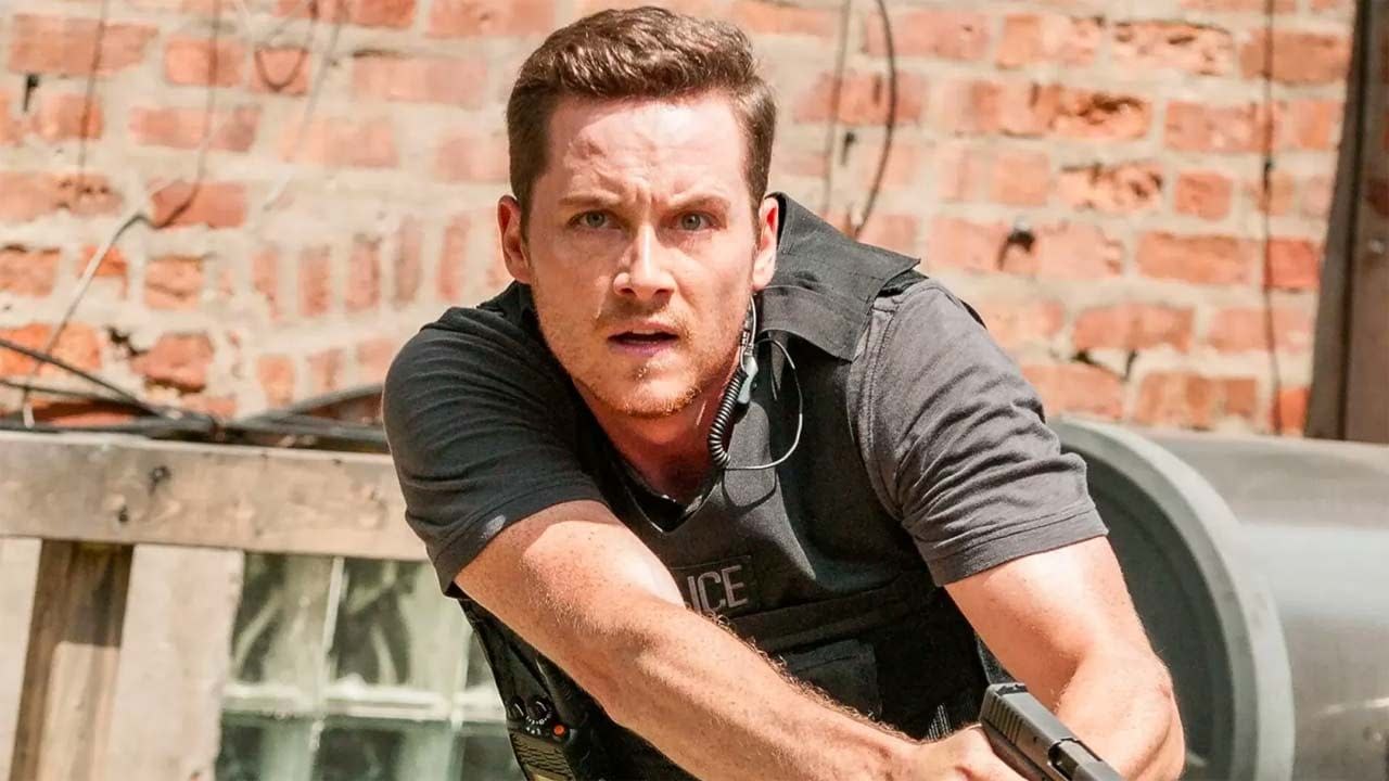 Chicago P.D.': Benjamin Levy Aguilar On Jesse Lee Soffer's