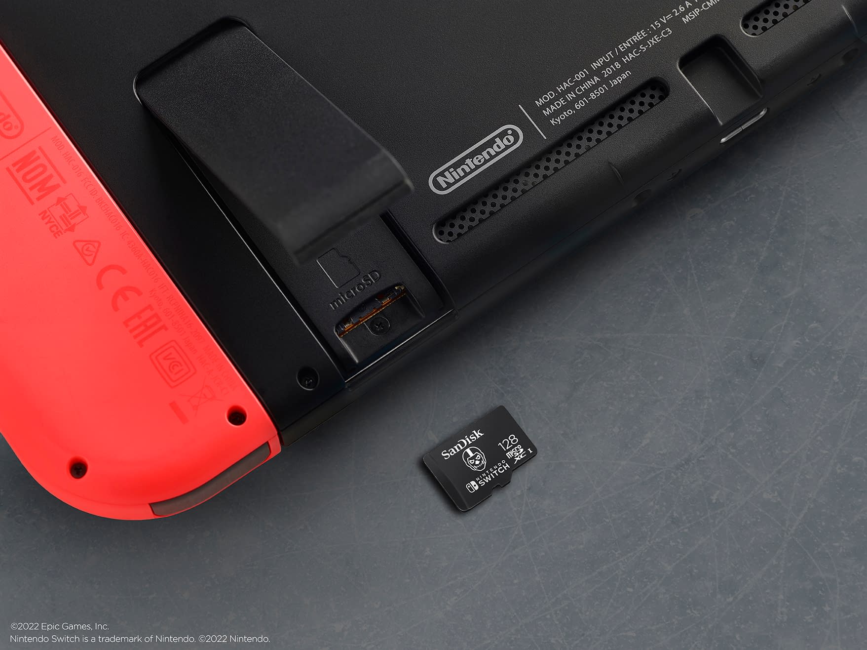 Carte Micro SD Sandisk  Compatible Nintendo Switch - Steelbook
