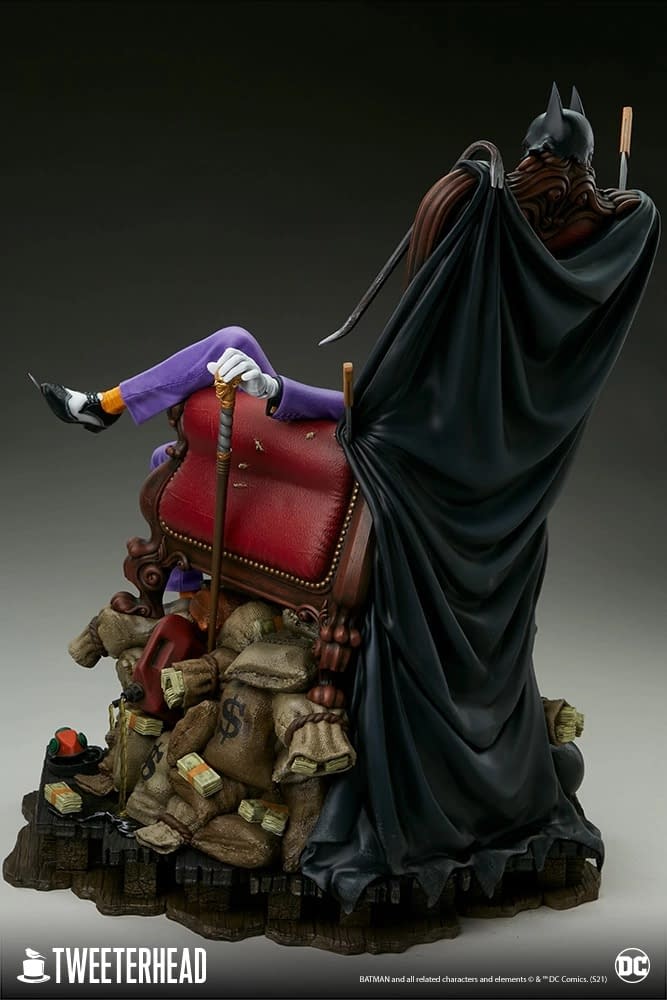 The Joker Claims His Throne with New DC Comics Tweeterhead Statue 