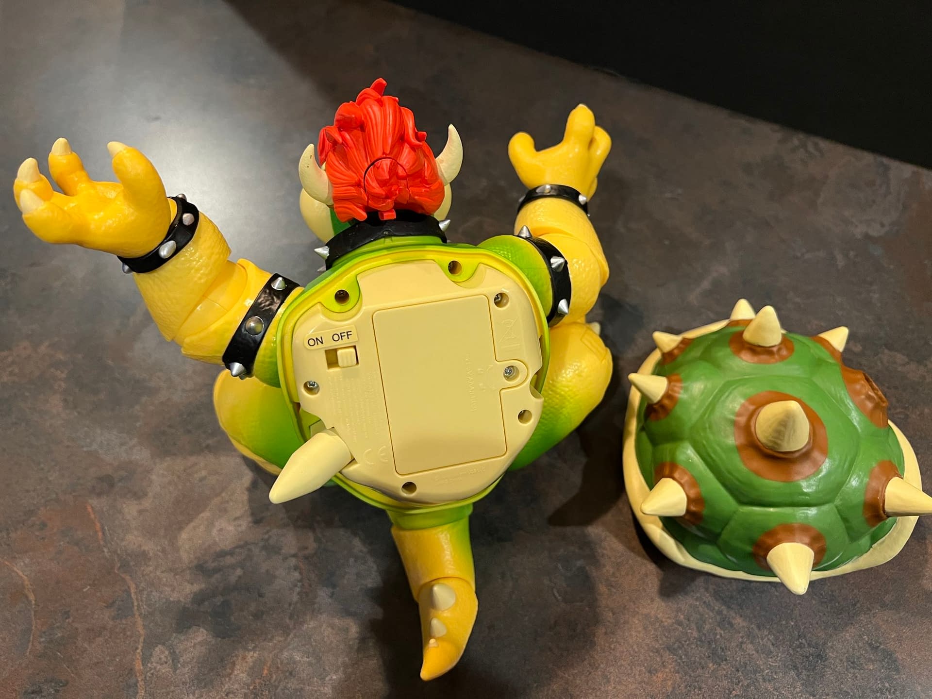 7 Bowser with Fire Breathing Effects - JAKKS Pacific, Inc.