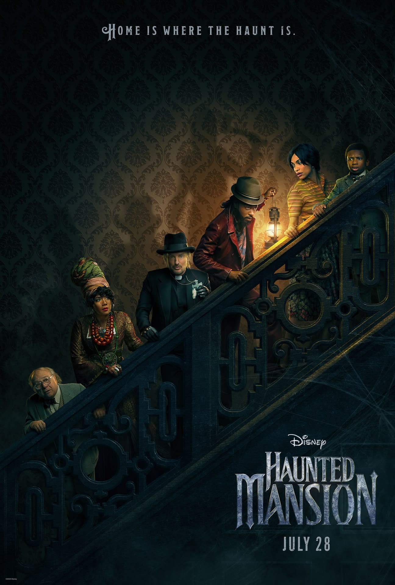 Haunted Mansion Review Just As Tonally Disjointed As The Ride