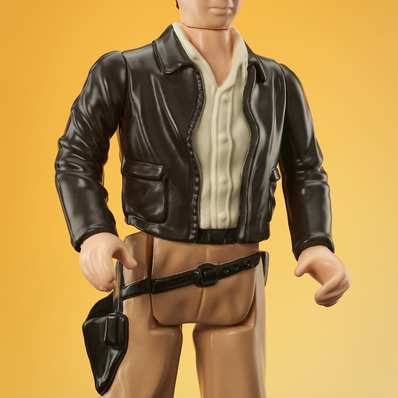 Gentle Giant Ltd Reveals Two Adventurous Indiana Jones Bust Statues