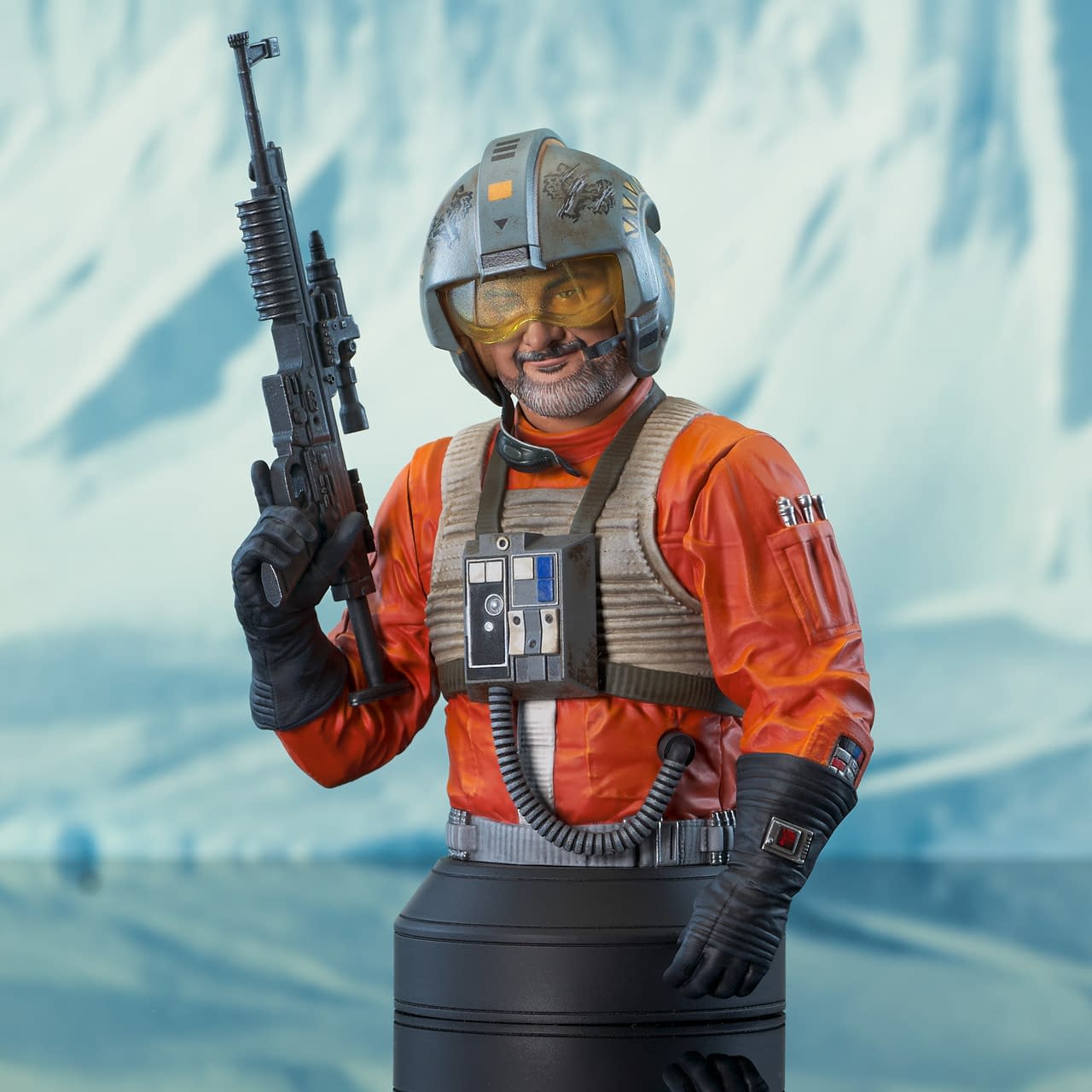 Star Wars Trapper Wolf Flies On In with Limited Gentle Giant Statue 