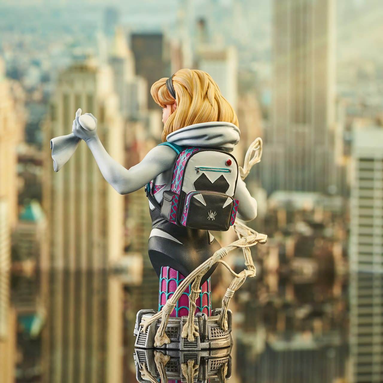 Spider-Gwen Gets a Limited Edition Statue from Diamond Select Toys