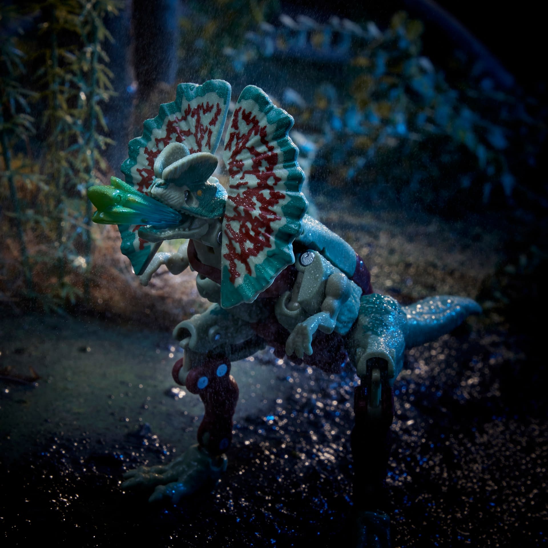 Hasbro Debuts New Jurassic Park x Transformers Dilophocon and JP12