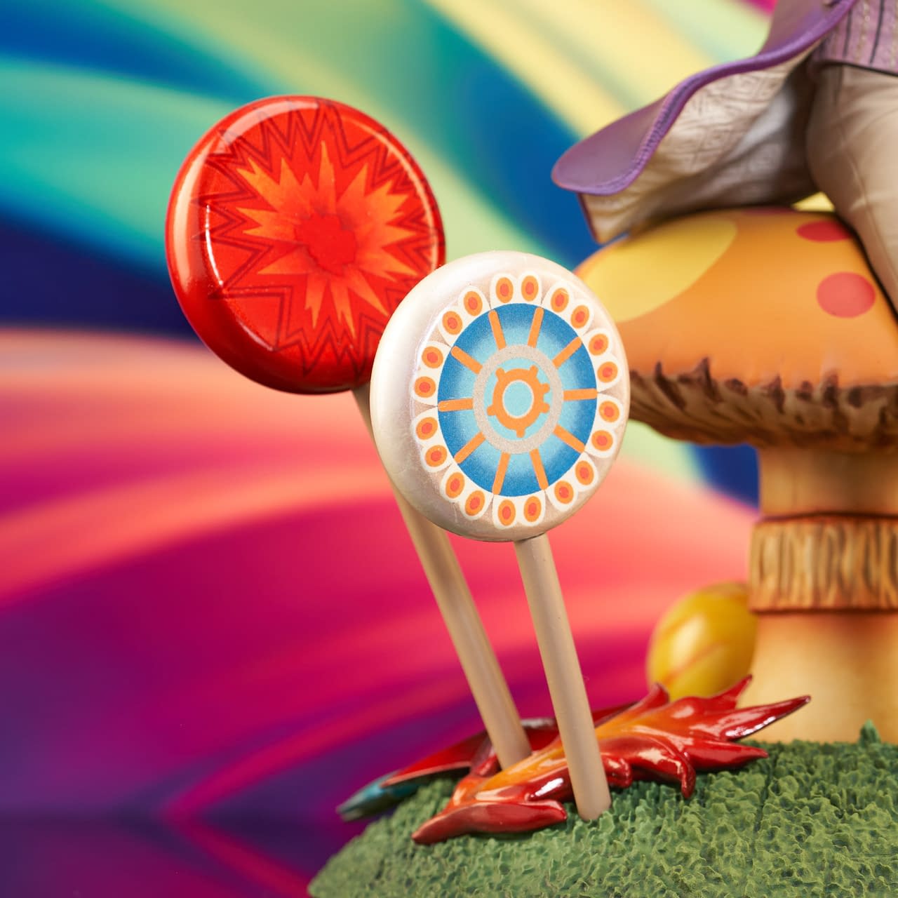 Willy Wonka and Game of Thrones Statue Arrive at Diamond Select Toys