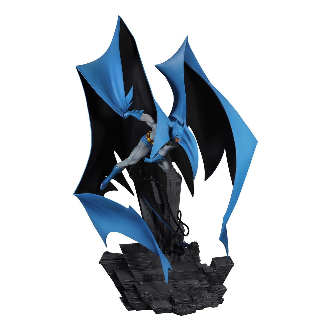 New DC Direct Batman and Superman Statues Revealed by McFarlane 